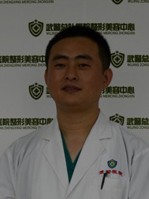 崔东