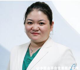 白馨月