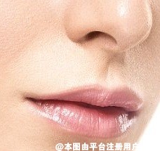 你看着不柔美还有点男相 其实都是鼻子惹的祸