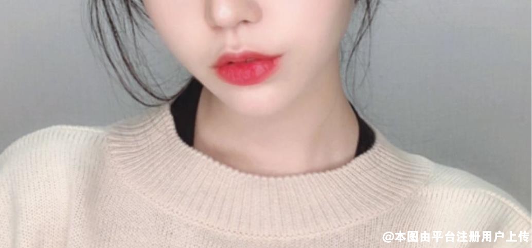 情人节，巧克力你来准备，性感甜美M唇爱她来准备