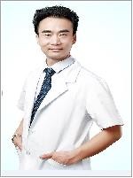 王新杰