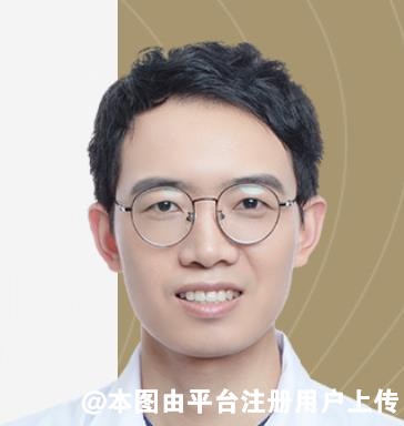 张天柱