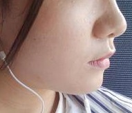 不用化妆也可以感觉整个脸型很纤瘦的感觉-38420