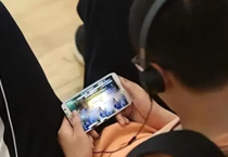暑假已消费过半 防控儿童青少年近视十条做到了多少条呢