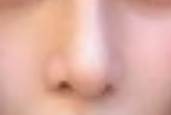 隆鼻过后一天要自拍几十张 怎么拍都好看-42733