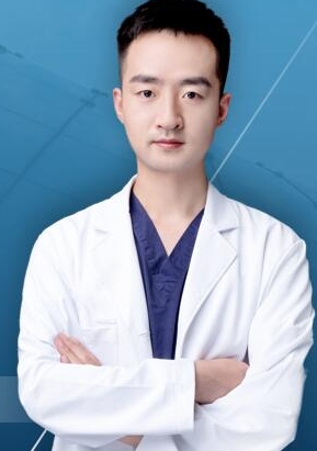 	 闫科鹏