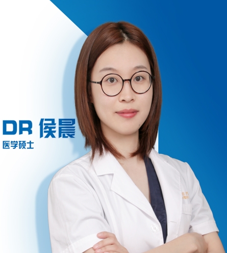 侯晨