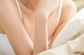 隆胸后乳房手感会变硬吗？如何改善？-53399