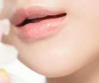 美白产品过敏自救指南：3步紧急处理+科学应对方案