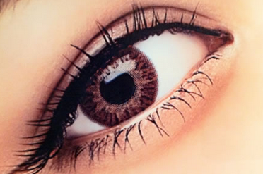 双眼皮手术真相揭秘：它真的会加速眼皮松弛吗？