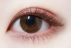 哺乳期埋线双眼皮：安全警钟需长鸣