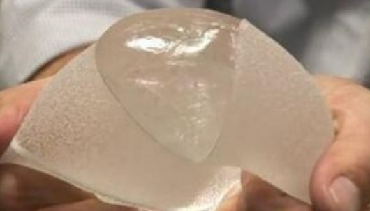 隆胸术后乳房检查避坑指南：别让“假顾虑”耽误真健康